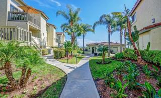 102 Calais St, Laguna Beach CA  92677-5446 exterior