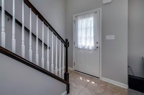 1509 Canterbury Dr, Imperial PA  15126-9186 exterior