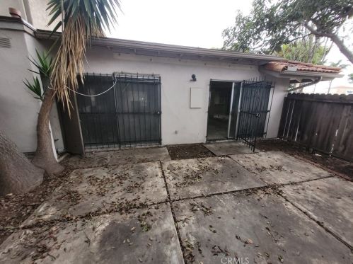 13851 La Jolla Plz, Garden Grove CA  92844-2972 exterior