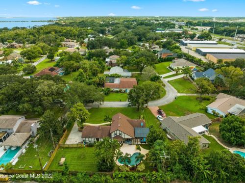 206 York Dr, Cocoa FL  32926-8742 exterior