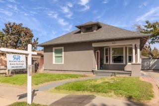 402 Melrose St, Modesto CA  95354-0434 exterior