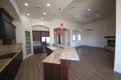 5021 Circula De Hacienda, Lake Havasu City AZ  86406-4485 exterior