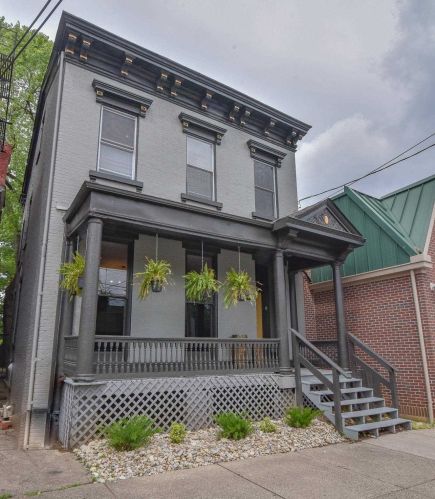 1009 Scott St, Covington KY  41011-3123 exterior