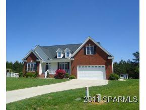 919 Troutman Dr, Greenville, NC 27858-8962