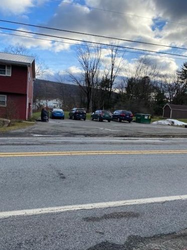 3781 Fireline Rd, Palmerton PA  18071-5736 exterior