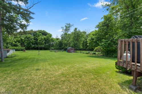 27 New York Ave, Flemington NJ  08822-1437 exterior