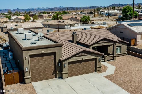 2481 Inverness Dr, Lake Havasu City AZ  86404-1272 exterior