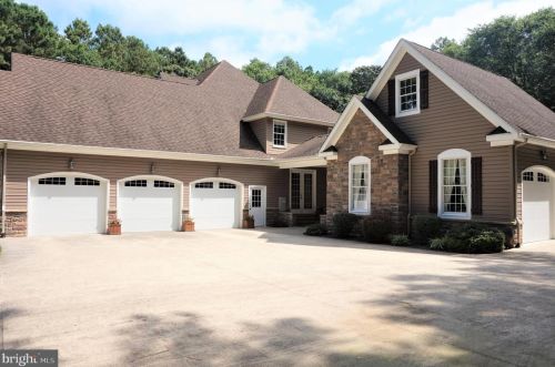 216 Otter Run Ct, Seaford DE  19973-7432 exterior