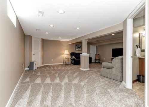 138 Cavalcade Ln, Pataskala OH  43062-9544 exterior