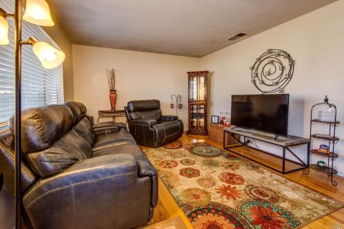 615 Almond St, Liberty Farms CA  95620-2705 exterior