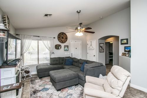 1012 Christopher St, San Tan Valley, AZ 85140-5747