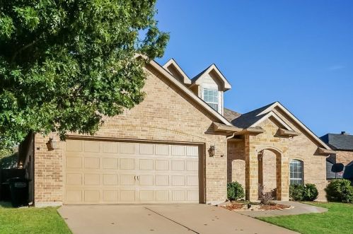 1537 Stetson Dr, Weatherford TX  76087-2166 exterior