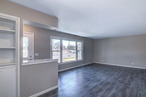 2403 Agnes St, Eau Claire, WI 54701-6602