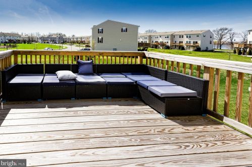 119 Nathan Dr, Riverton NJ  08077 exterior