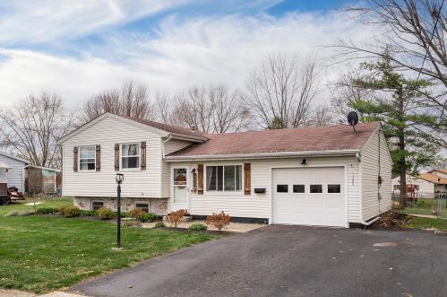 1384 Ashley Dr, Marion, OH 43302-7002