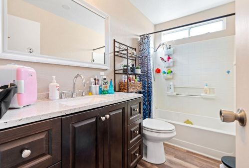 820 Moray Ct, Grayson CA  exterior