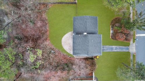 170 Cirrus Rd, Holbrook NY  11741-4407 exterior