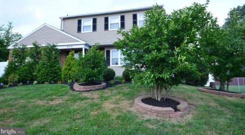 609 Drexel Rd, Fairless Hills, PA 19030-3609