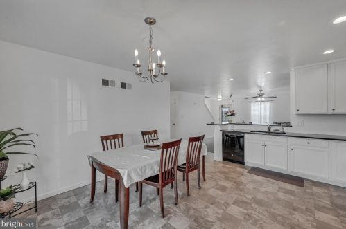 11 Bittendorf Way, Swartzville PA  17569-7001 exterior