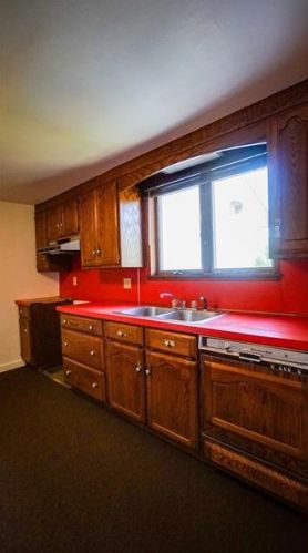 1428 Hooker Rd, Karns City PA  16041-1514 exterior