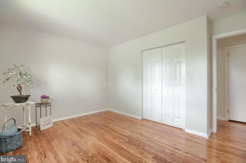 4711 Courtland St, Camp Hill PA  17011-4025 exterior