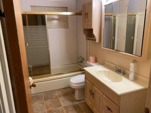 2341 Benita Dr, Rancho Cordova CA  95670-5243 exterior