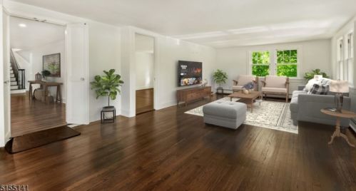 2041 Raritan Rd, Scotch Plains NJ  07076-4711 exterior