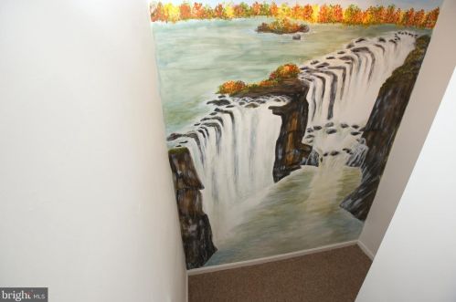 108 Violet Ln, Trenton NJ  08638-2031 exterior