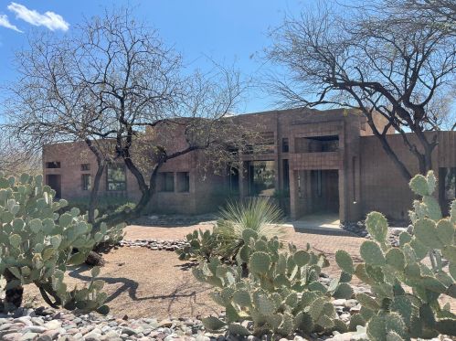 7180 Ventana Canyon Dr, Tucson, AZ 85750-0916