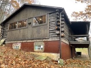 425 Elbow Run Rd, Ford City, PA 16226-6617