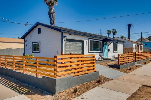 235 11th St, National City, CA 91950-3218