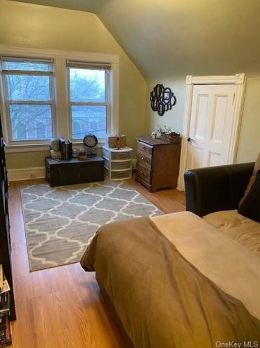 18 Haseco Ave, Rye Brook NY  10573-3906 exterior