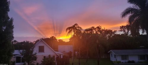 27599 Lime St, Bonita Springs, FL 34135-5722