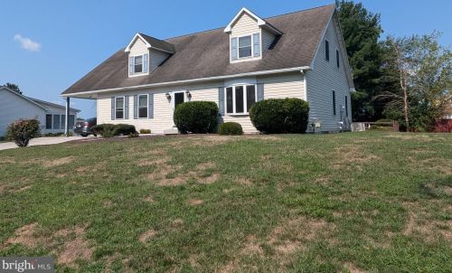111 Rodes Ave, Gettysburg, PA 17325-3125