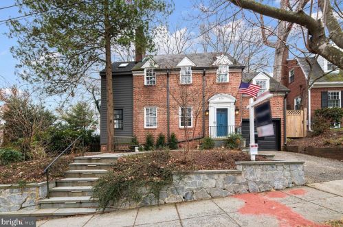 3104 Worthington St, Washington, DC 20015-2322