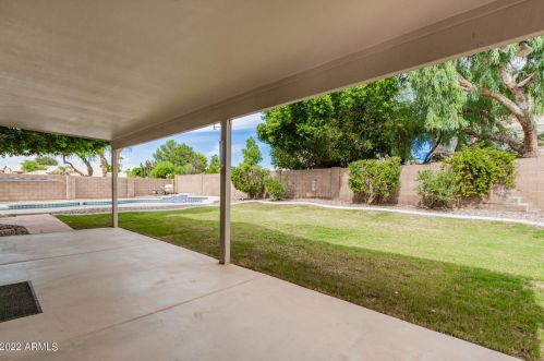 1810 Tremaine Ave, Gilbert AZ 85234-7612 exterior