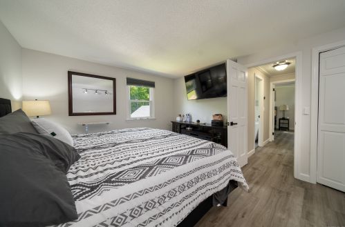 112 Forest St, Hartford CT  06118-2312 exterior