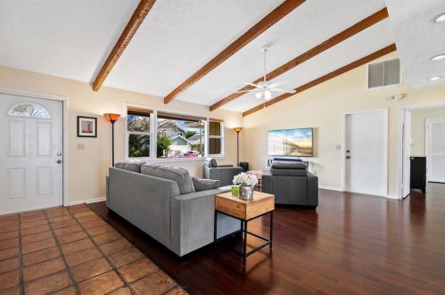 6130 Francis St, Jupiter FL  33458-6717 exterior