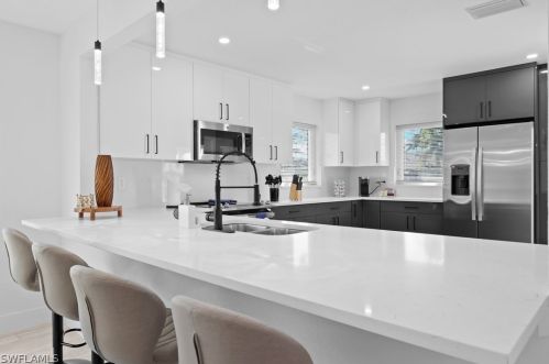 1414 6 Ave, Cape Coral FL  33909-0013 exterior