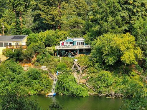 20310 Riv Blvd, Russian River CA  95462-9793 exterior