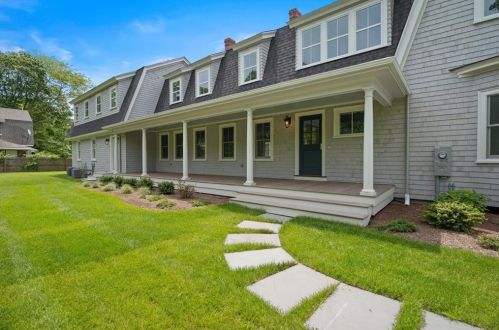 110 Boon St, South Kingstown RI  02882-3655 exterior