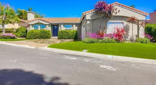 2114 Fiori Dr, Vista, CA 92084-7734