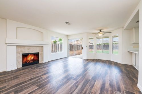 1413 Chase St, San Jacinto CA  92583-6353 exterior