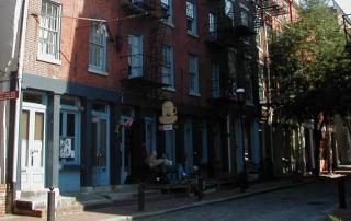 225 Church St, Philadelphia PA  19106-4524 exterior