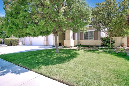 361 Majestic Dr, Hollister CA  95023-7032 exterior