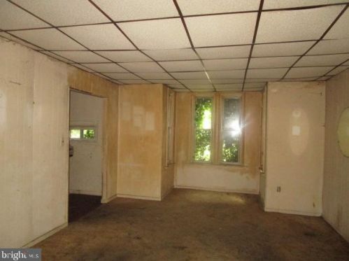 6366 Rogers Ave, Camden, NJ 08109-2379