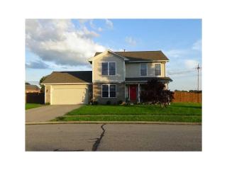 2905 Cross Creek Dr, Columbus, IN 47201-2730