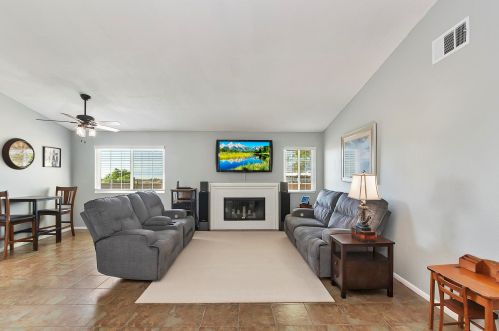 64451 Brae Burn Ave, Desert Hot Springs CA  92240-1240 exterior