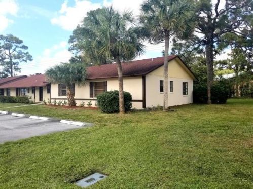 375 Glenwood Dr, West Palm Beach, FL 33415-2806