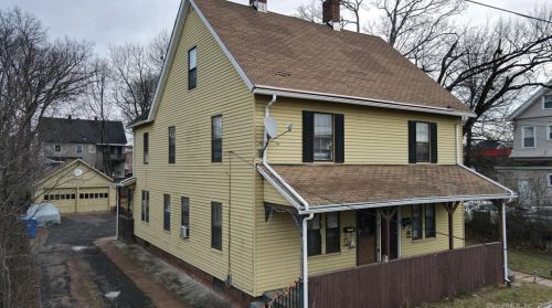 9 Orchard St, Manchester, CT 06040-5015